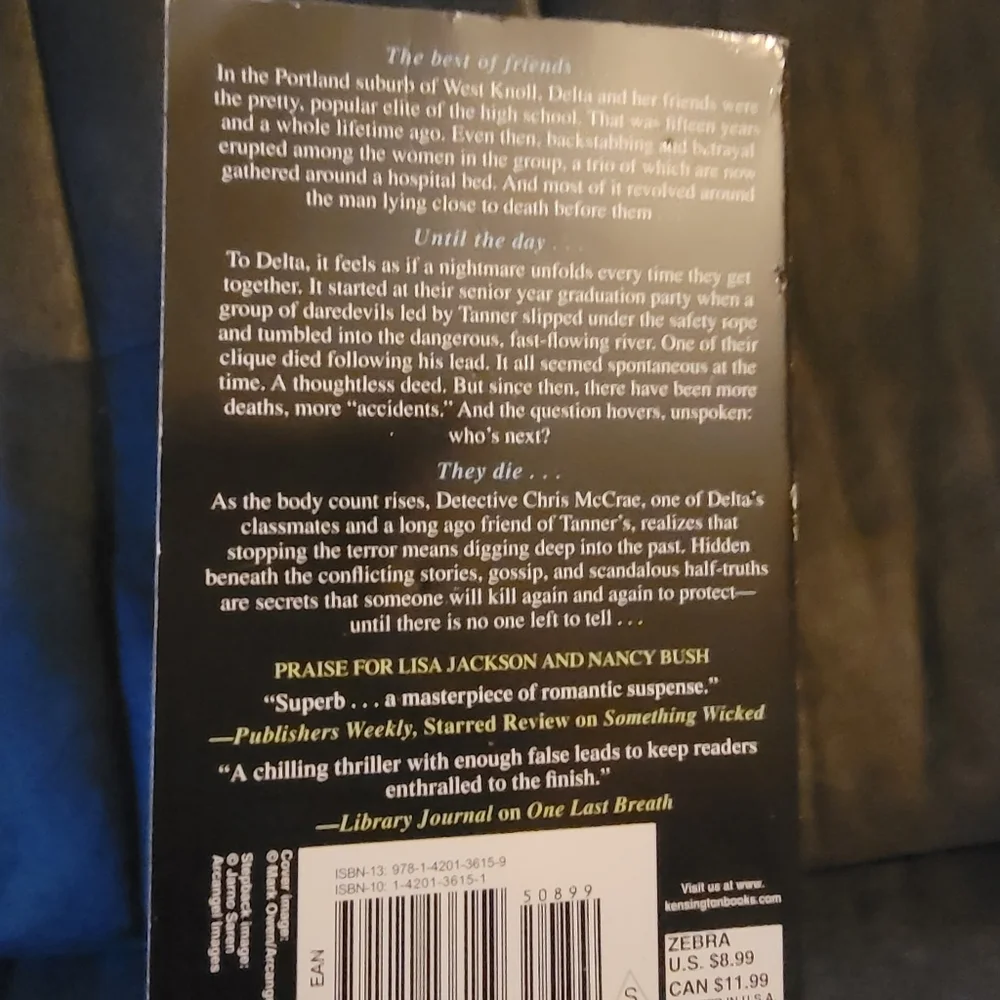 Last Girl Standing: A Novel of Suspense by‎ Lisa Jackson and Nancy Bush